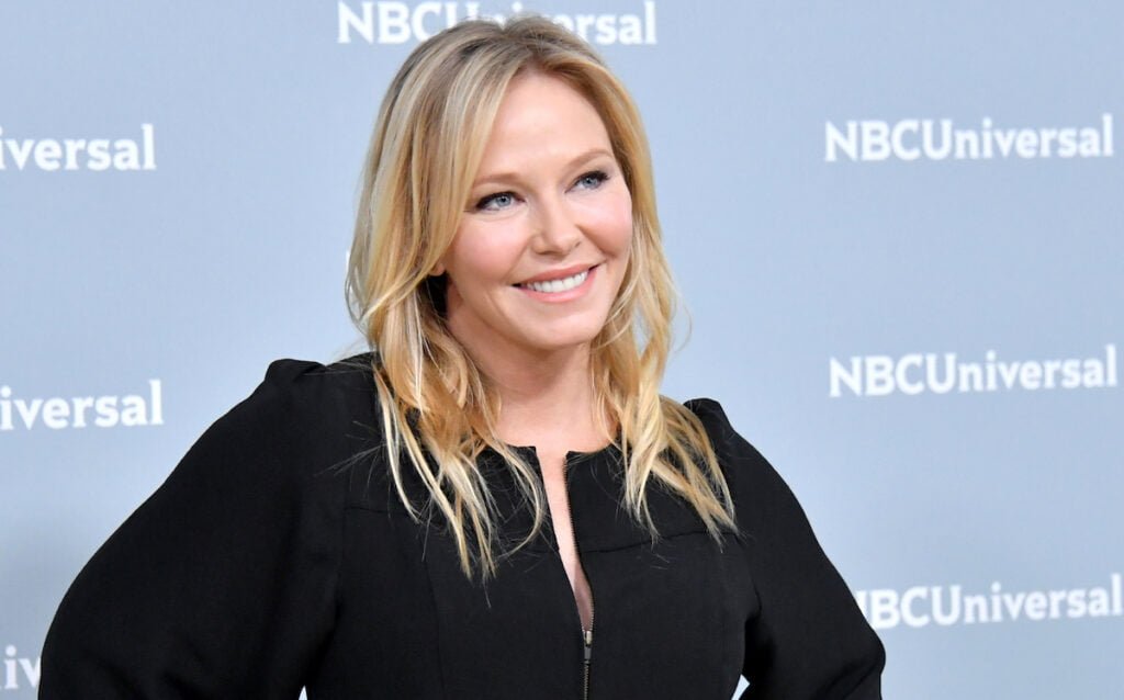 Kelli Giddish Bio, Age, Education, Nationality, Height, Family, Husband