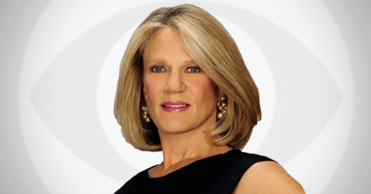 Jennifer McLogan Photo