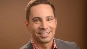 Mike Augustyniak Photo