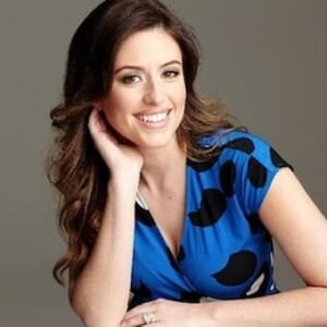 Chloe Melas Image
