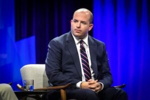 Brian Stelter Image