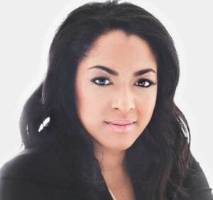 Alicia Roman Photo