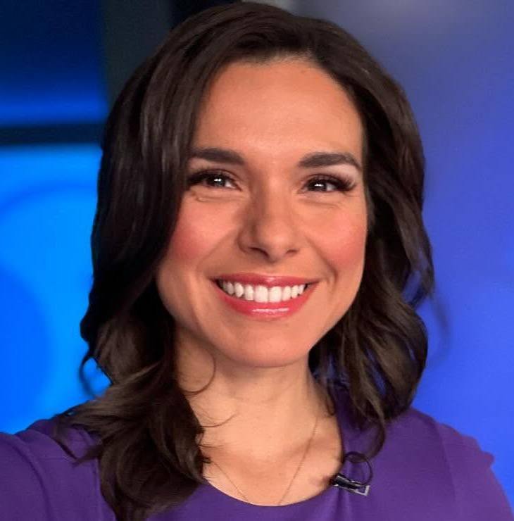 Belen De Leon Photo