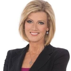 Cecily Tynan Photo