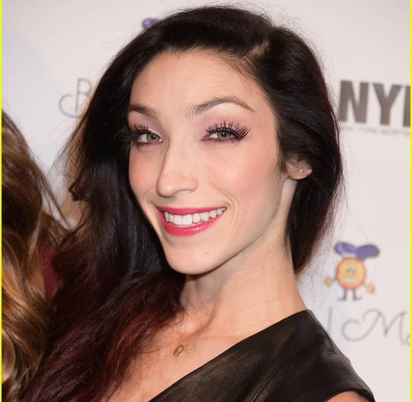 Meryl Davis Photo