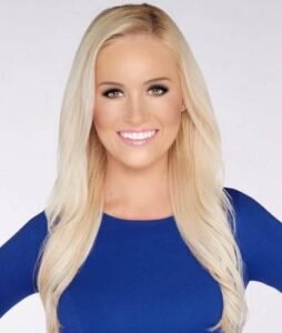 Tomi Lahren Photo